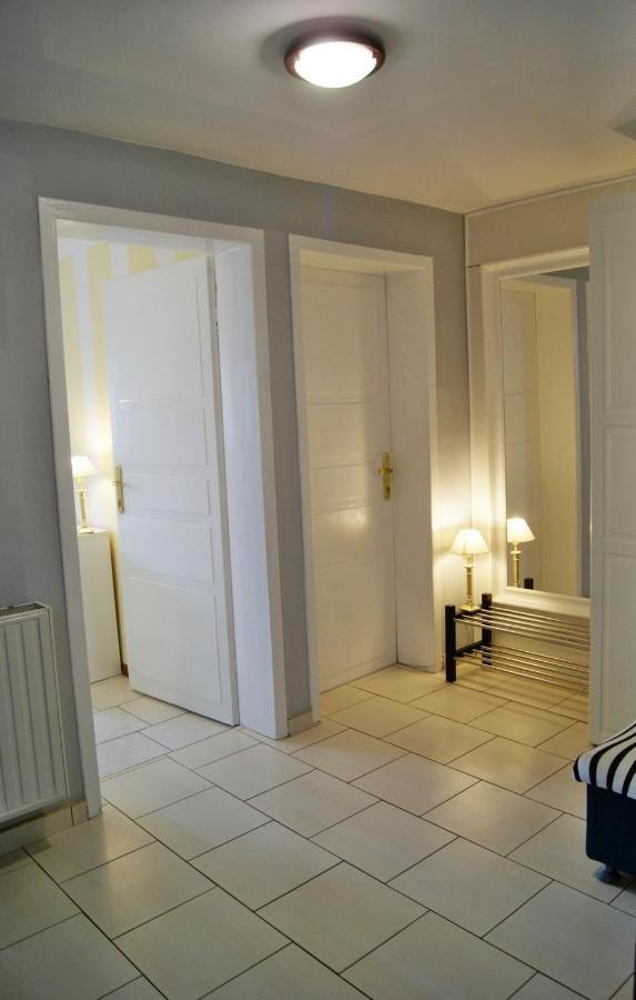 קארוויה Iwona Pokoje Apartamenty מראה חיצוני תמונה