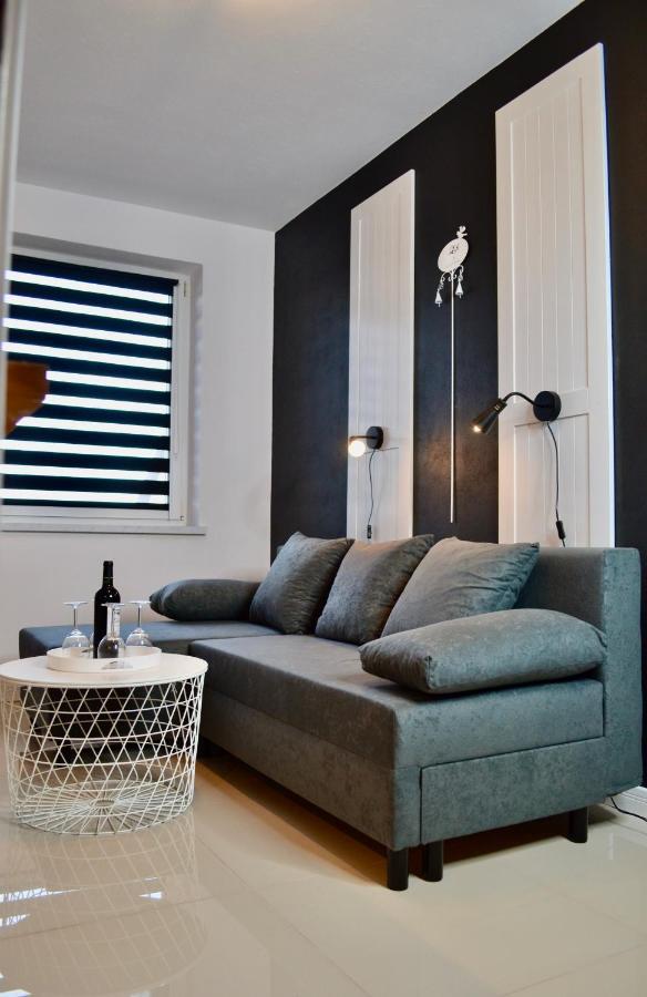 קארוויה Iwona Pokoje Apartamenty מראה חיצוני תמונה
