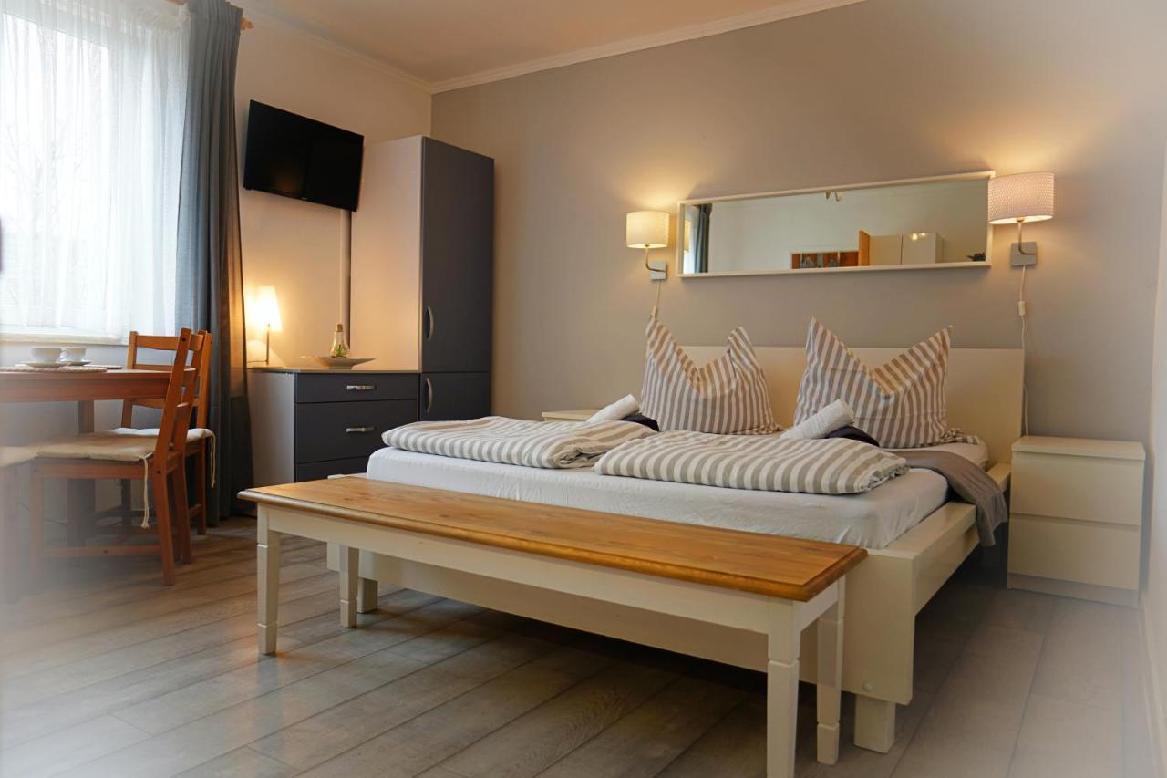 קארוויה Iwona Pokoje Apartamenty מראה חיצוני תמונה
