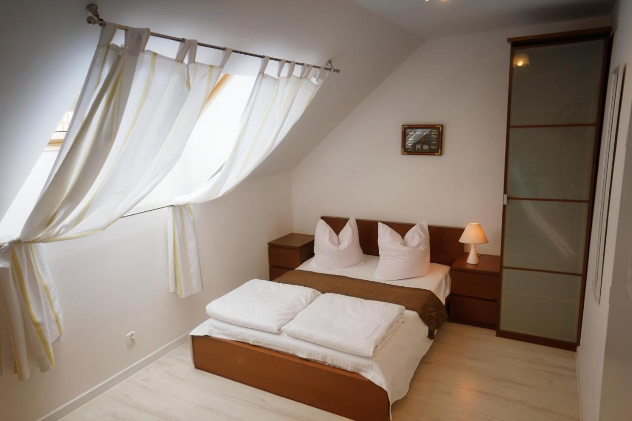 קארוויה Iwona Pokoje Apartamenty מראה חיצוני תמונה
