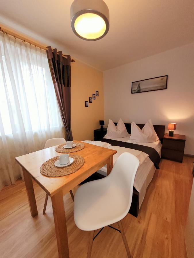 קארוויה Iwona Pokoje Apartamenty מראה חיצוני תמונה