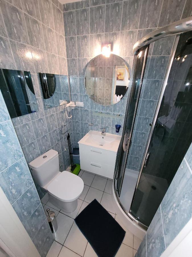 קארוויה Iwona Pokoje Apartamenty מראה חיצוני תמונה